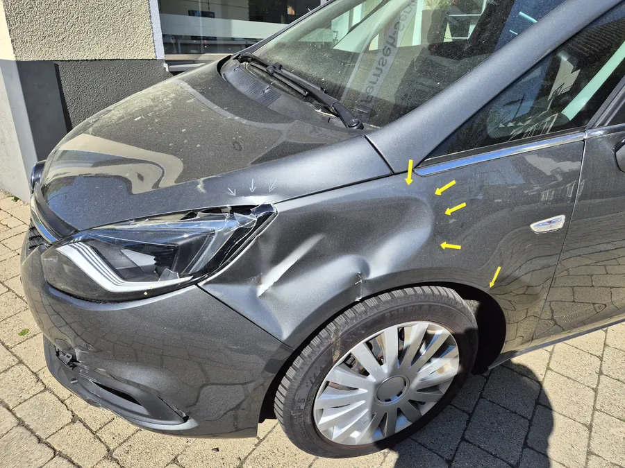 Unfallschaden Opel - KFZ Gutachter Ulm-Alb
